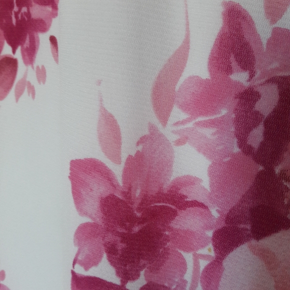 White & Pink Halter Top Dress - Picture 4 of 9